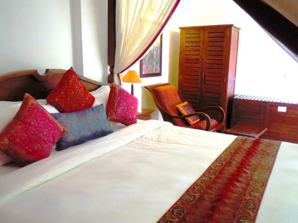 โรงแรมไลท์เฮ้าส์ บริสตั้นเก่า Kochi ภายนอก รูปภาพ